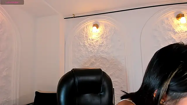 Snapshot of CelesteMoonX chatting on 02-11-26, 02:11 CelesteMoonX online show from 02-11-26, 02:11