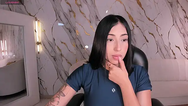 Snapshot of CelesteMoonX chatting on 06-05-26, 02:05 CelesteMoonX online show from 06-05-26, 02:05
