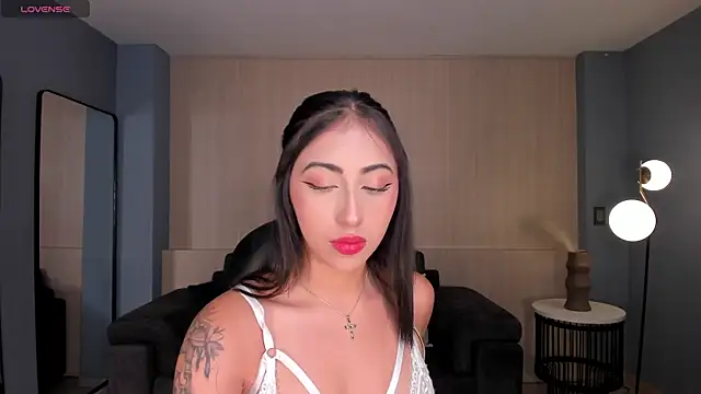 Snapshot of CelesteMoonX chatting on 02-10-26, 02:32 CelesteMoonX online show from 02-10-26, 02:32