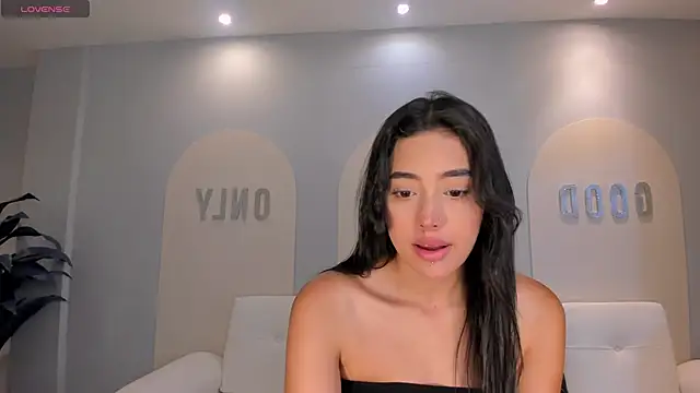 ScarlettBlaze  online show from 03-31-26, 12:07