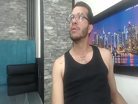 pether hairy online show from 10-23-25, 03:49