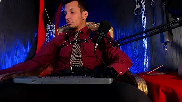 Master Connor BDSM online show from 10-30-25, 10:06