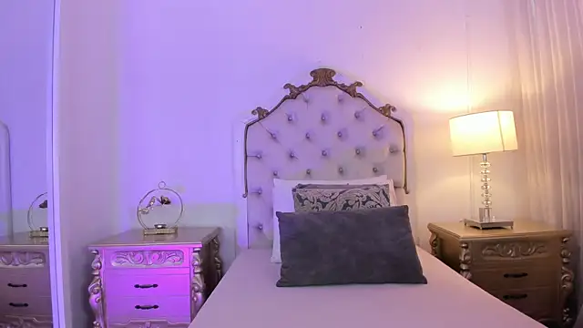 jessi lopez45 online show from 03-03-26, 07:32