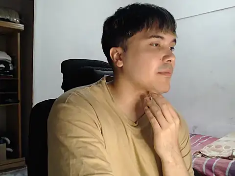 CuteAlexBoy online show from 03-11-26, 07:19