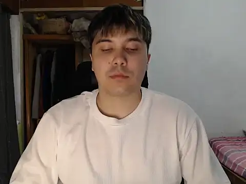 CuteAlexBoy online show from 03-10-26, 01:37