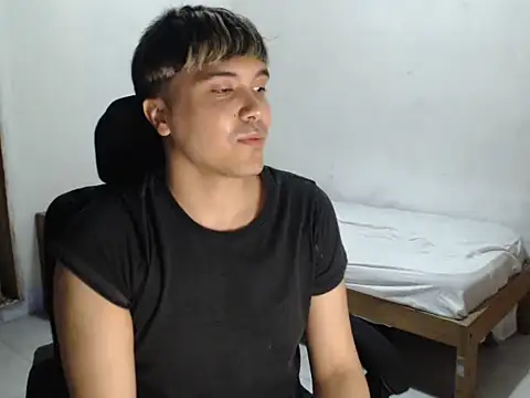 CuteAlexBoy online show from 12-20-25, 02:31