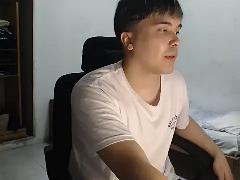 CuteAlexBoy online show from 02-12-26, 05:34