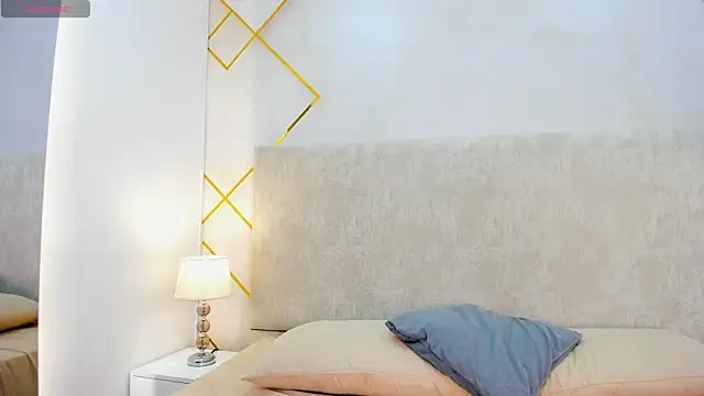 Martinaa Garcia online show from 11-12-25, 08:01