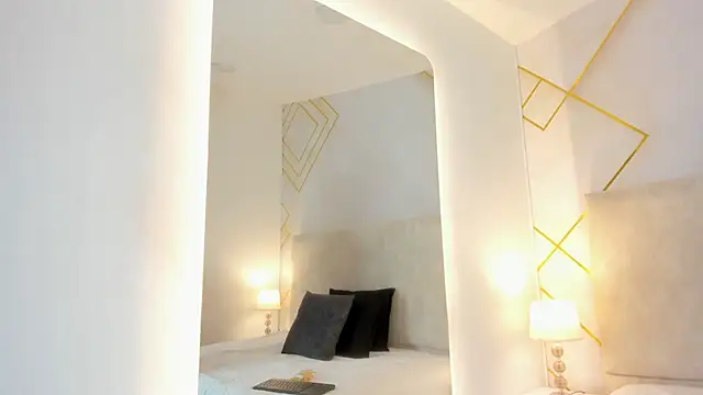 Martinaa Garcia online show from 02-21-26, 08:00