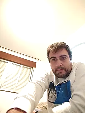 GluingPerson online show from 11-21-25, 01:48