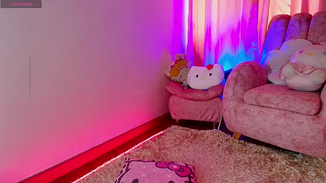 Lunaira Deep online show from 11-08-25, 05:16