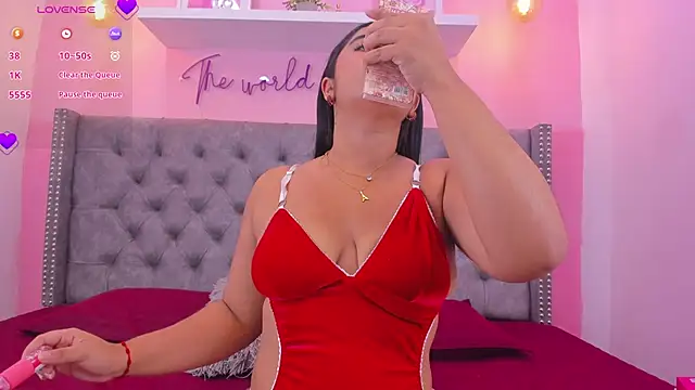 Sophiia 77 online show from 03-07-26, 08:25