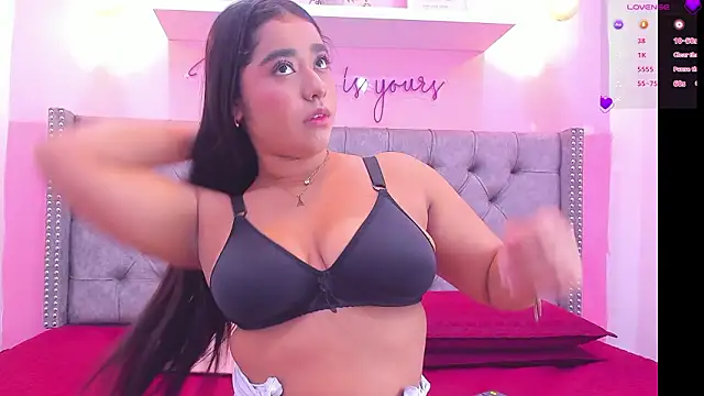 Sophiia 77 online show from 03-28-26, 08:54