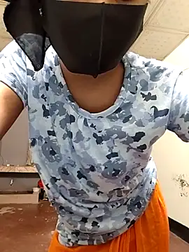 Snapshot of Zisha- chatting on 10-20-25, 06:08 Zisha- online show from 10-20-25, 06:08