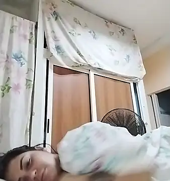 Cubanitaxxx online show from 10-25-25, 12:43