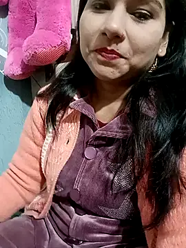 Vanshika1432 online show from 01-10-26, 05:03