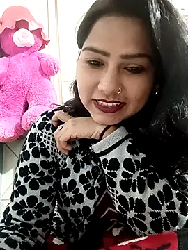 Vanshika1432 online show from 12-23-25, 05:07