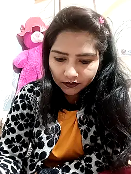 Vanshika1432 online show from 12-20-25, 04:59