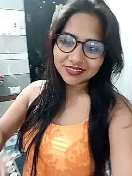 Vanshika1432 online show from 11-07-25, 06:12