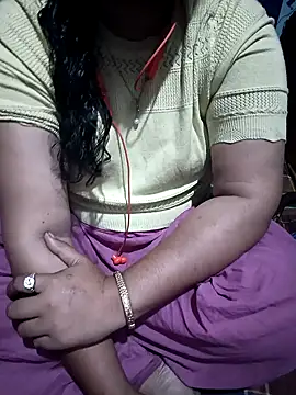Priyanka-Khan online show from 05-10-26, 05:15