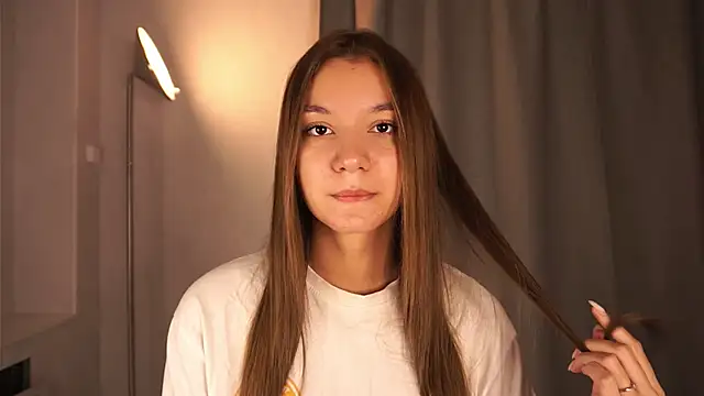 BrynnHolverson online show from 10-20-25, 05:13