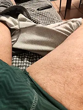 Italianstyle79 online show from 12-01-25, 06:42