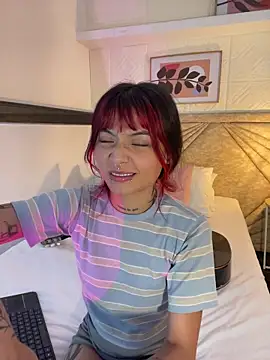 Emma duff online show from 03-11-26, 08:14