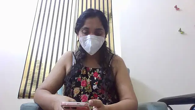 Snapshot of shainiasha1 chatting on 07-19-26, 03:20 shainiasha1 online show from 07-19-26, 03:20