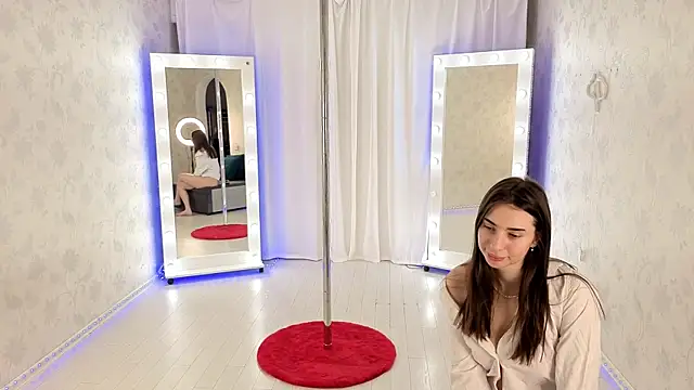 Chloewilldd online show from 01-07-26, 11:26