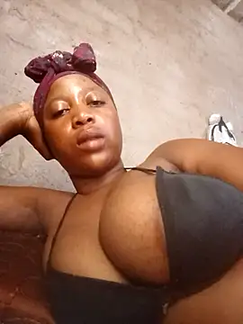 Bretbooty23 online show from 10-24-25, 09:08