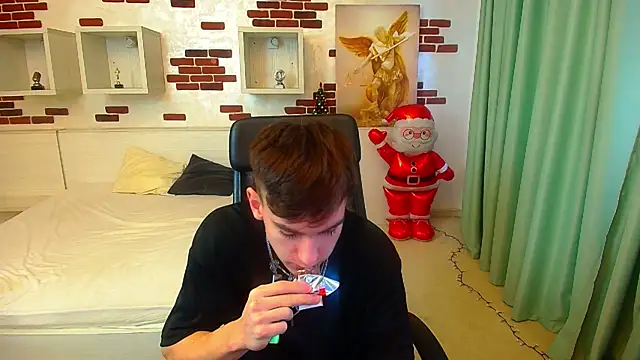 BradyFlint online show from 12-21-25, 07:32