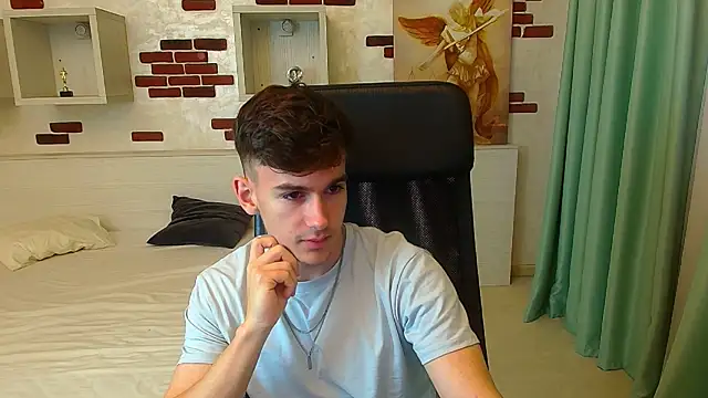 BradyFlint online show from 11-13-25, 05:22