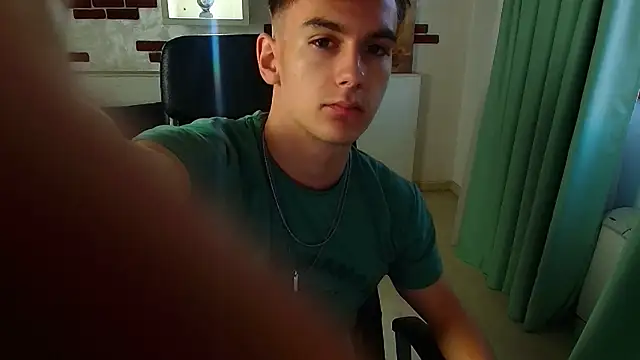 BradyFlint online show from 10-20-25, 04:58