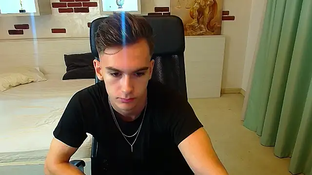 BradyFlint online show from 10-18-25, 04:14