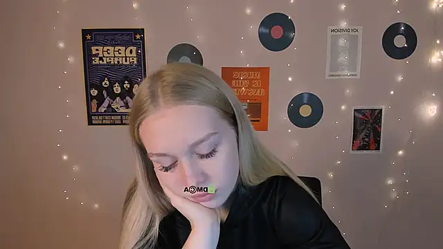 megan cold online show from 11-13-25, 09:35