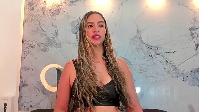 Karina chastillo online show from 05-25-26, 11:20