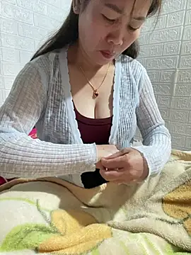 tabby-cat11 online show from 01-15-26, 01:58