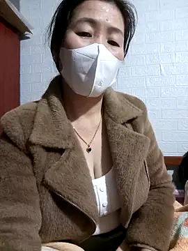 tabby-cat11 online show from 11-30-25, 06:19