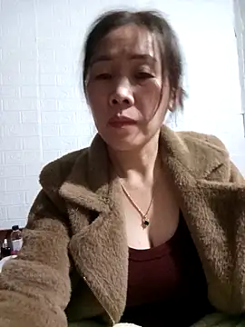 tabby-cat11 online show from 11-26-25, 12:05