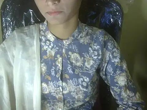 Shezi N online show from 11-05-25, 01:36