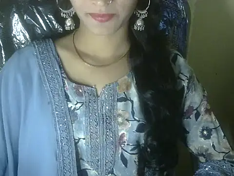 Shezi N online show from 11-20-25, 01:23