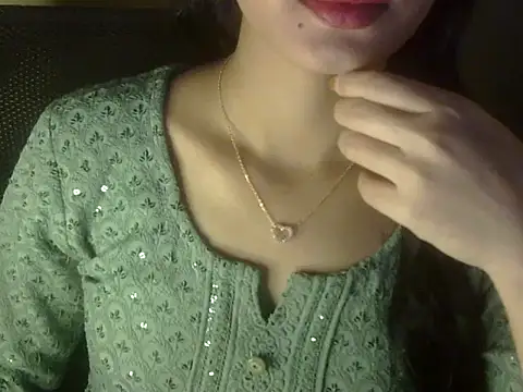 Shezi N online show from 02-17-26, 03:09