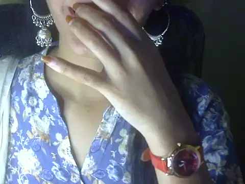 Shezi N online show from 10-22-25, 02:27