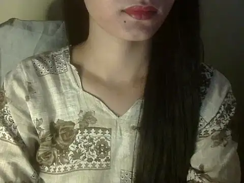 Shezi N online show from 03-28-26, 01:56