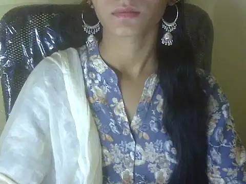 Shezi N online show from 10-23-25, 02:32