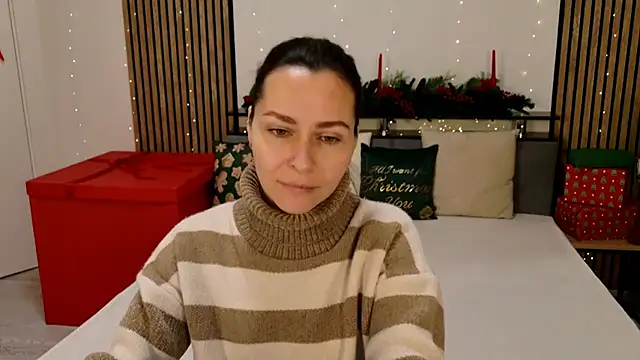 DitaNoir online show from 12-16-25, 07:01