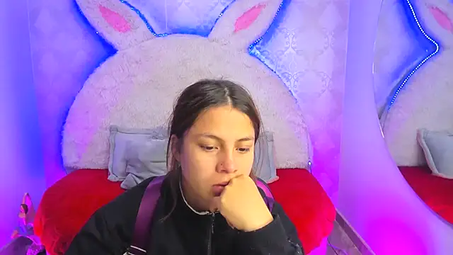 valentina clk online show from 12-22-25, 01:00