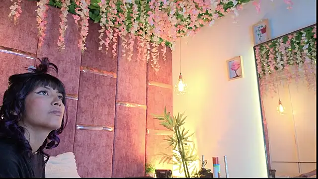 Rynka  online show from 03-06-26, 04:07