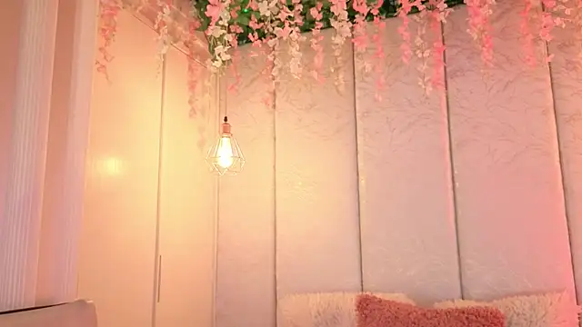 Rynka  online show from 03-25-26, 04:23