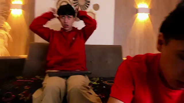 hoot booys  online show from 01-06-26, 09:08